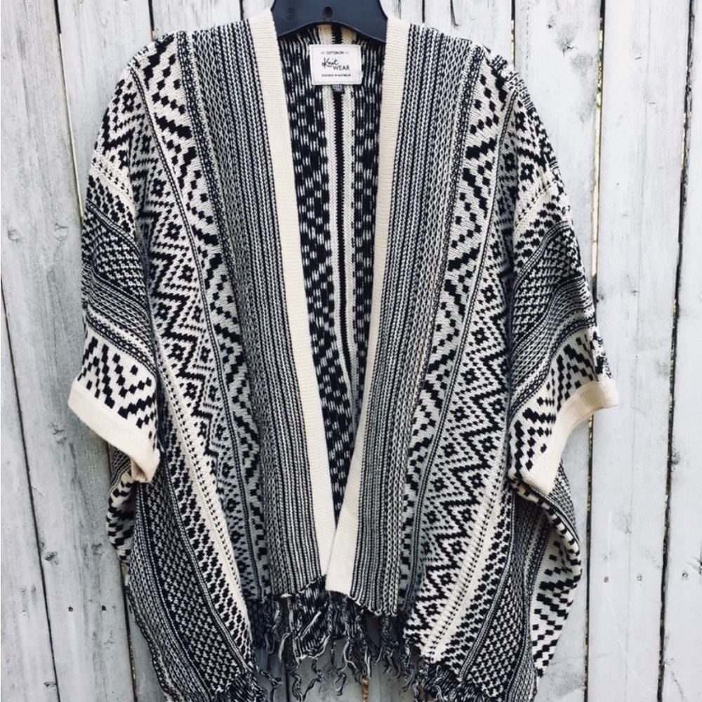 Cotton On Knitwear Australia cardigan sweater os black & cream